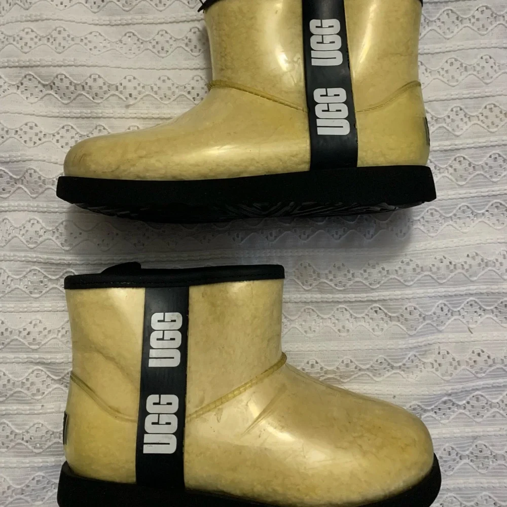 UGG Kids Red Rain Boots size 2
